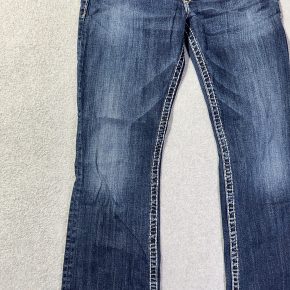 Silver Jeans Womens Tuesday 16 1/2 W32/L33 Medium Denim Wide Stitch Low Rise - Picture 2 of 9